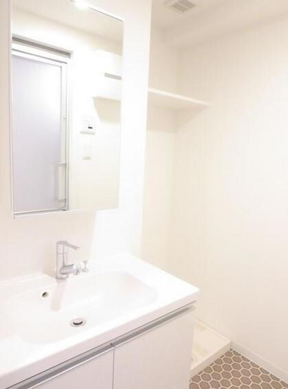 Log上野駅前の物件内観写真