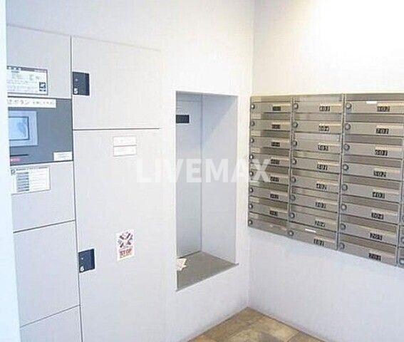 ラグジュアリーアパートメント御徒町の物件内観写真