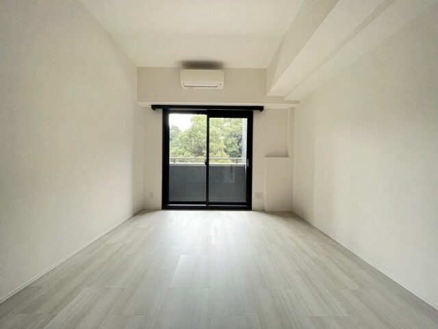 レジディア上野池之端の物件内観写真