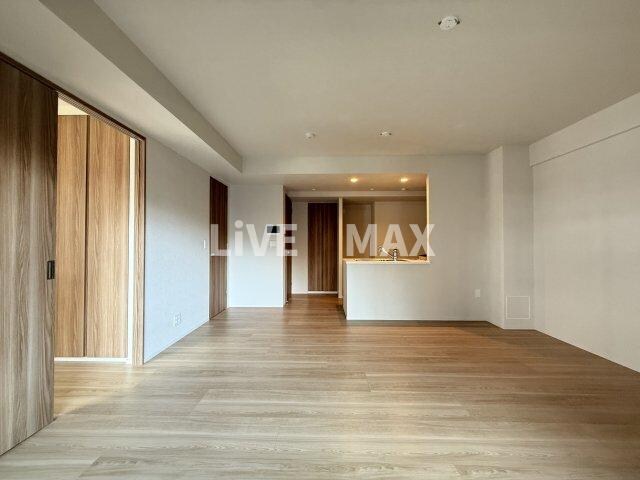 コンフォリア・リヴ西大島SOUTHの物件内観写真