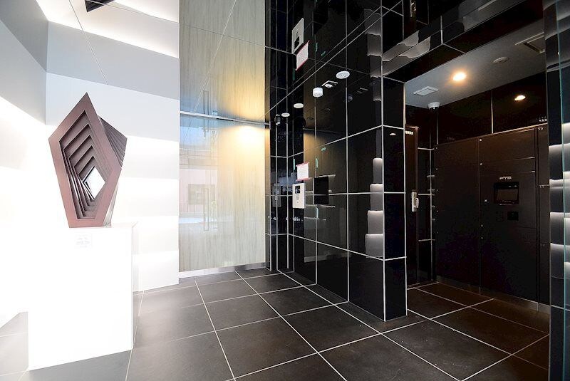 ステージファースト上野松が谷アジールコートの物件外観写真