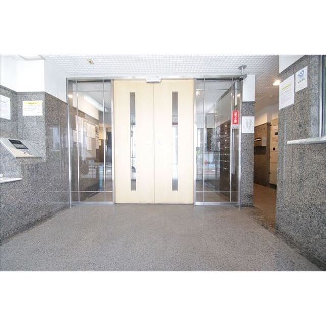 デ・リード日本橋箱崎の物件外観写真