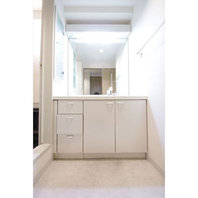 デ・リード日本橋箱崎の物件内観写真