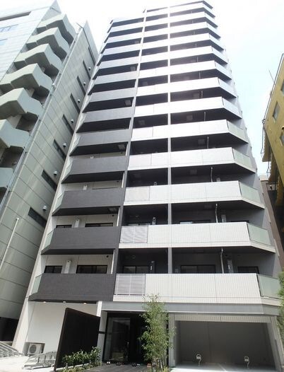 オーキッドレジデンス上野の物件外観写真