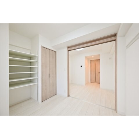 グランカーサ上野松が谷の物件内観写真