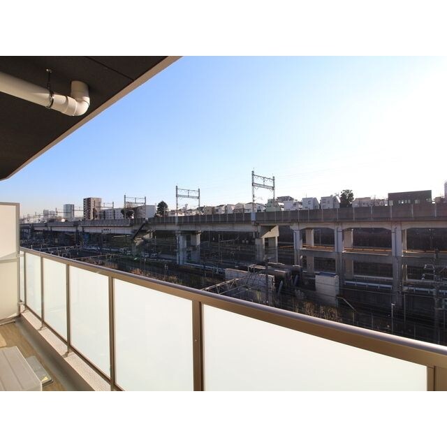 プレール・ドゥーク上中里の物件内観写真