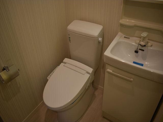 西新宿五丁目駅 徒歩3分 2階の物件内観写真