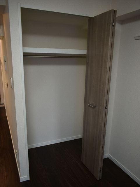 西新宿五丁目駅 徒歩3分 2階の物件内観写真