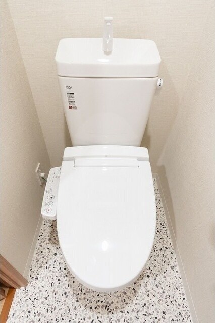 市谷台町坂フロントの物件内観写真