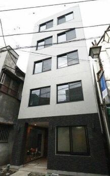 カレラパークの物件外観写真