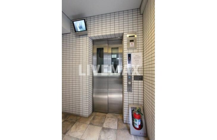 ラグジュアリーアパートメント御徒町の物件内観写真