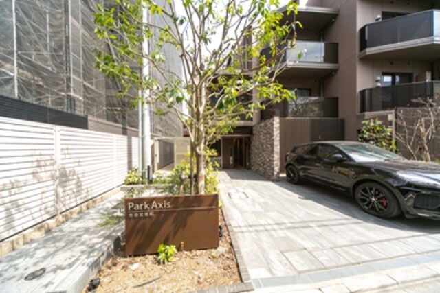 パークアクシス市谷加賀町の物件外観写真