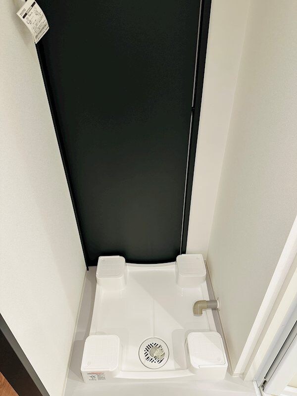 新宿御苑前駅 徒歩7分 8階の物件内観写真