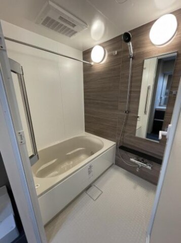 クレストコート上野の物件内観写真