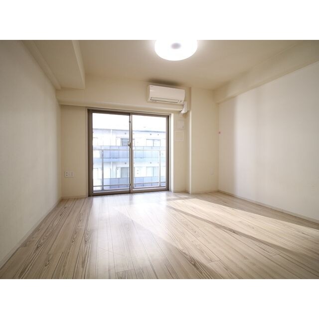 プレール・ドゥーク秋葉原Ⅲの物件内観写真