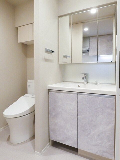 西新宿駅 徒歩5分 7階の物件内観写真