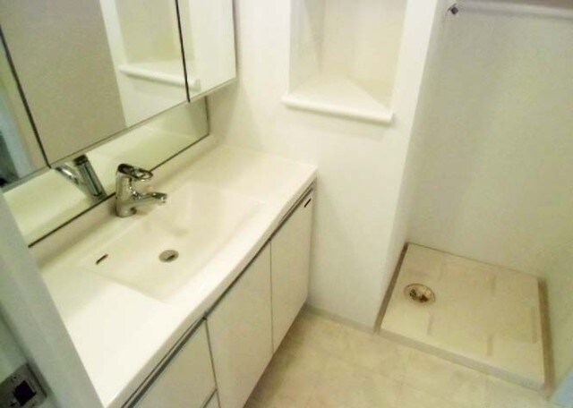 コンフォリア市谷柳町の物件内観写真