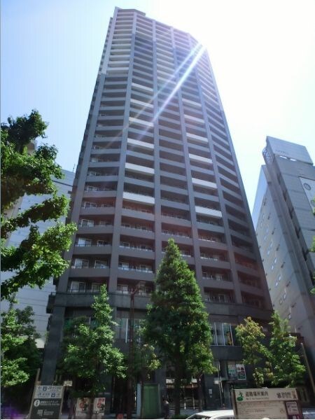 ファーストリアルタワー新宿の物件外観写真