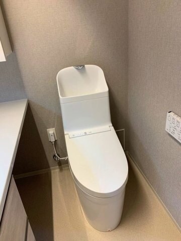 飯田橋駅 徒歩5分 6階の物件内観写真