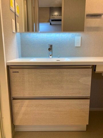 飯田橋駅 徒歩5分 6階の物件内観写真