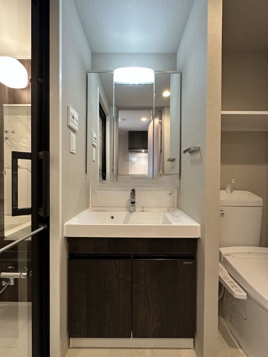 コンシェリア東京　　ＨＩＧＡＳＨＩＪＵＪＯ　ＲＥＳＩＤＥＮＣＥの物件内観写真