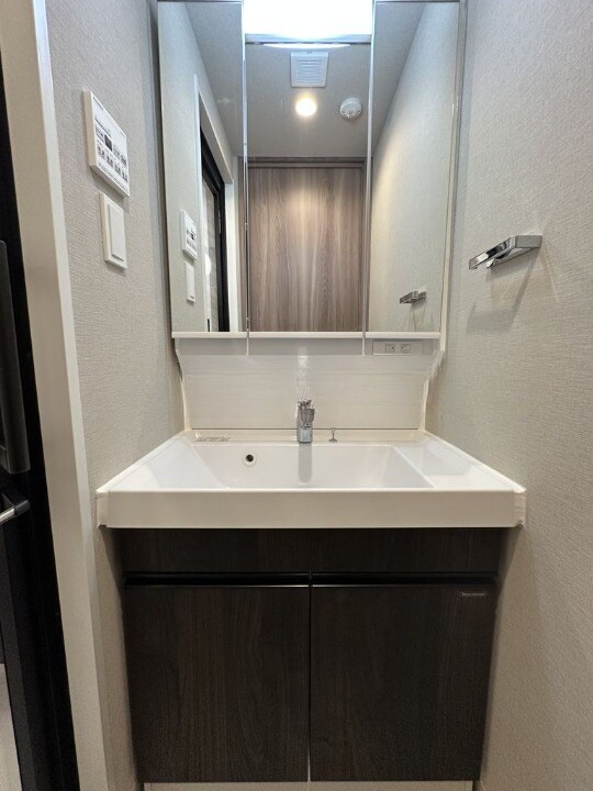 コンシェリア東京　　ＨＩＧＡＳＨＩＪＵＪＯ　ＲＥＳＩＤＥＮＣＥの物件内観写真