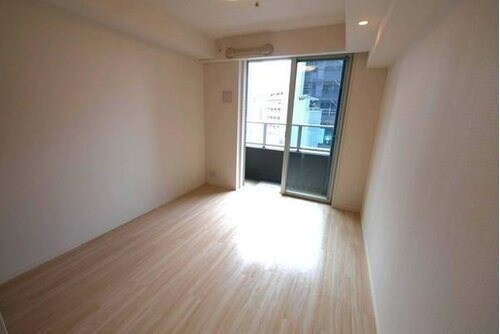 ファーストリアルタワー新宿の物件内観写真