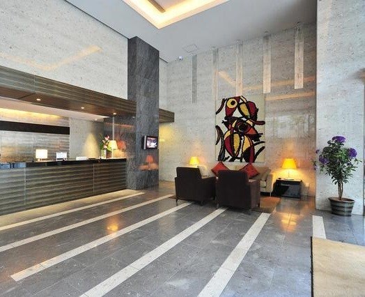 ファーストリアルタワー新宿の物件外観写真