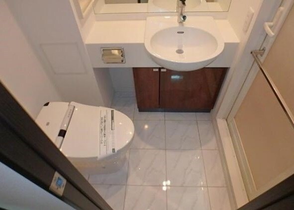 ファーストリアルタワー新宿の物件内観写真