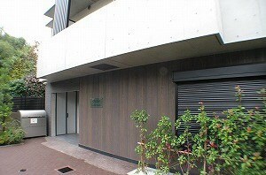 牛込柳町駅 徒歩4分 3階の物件外観写真