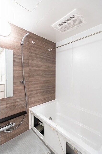 市谷台町坂フロントの物件内観写真