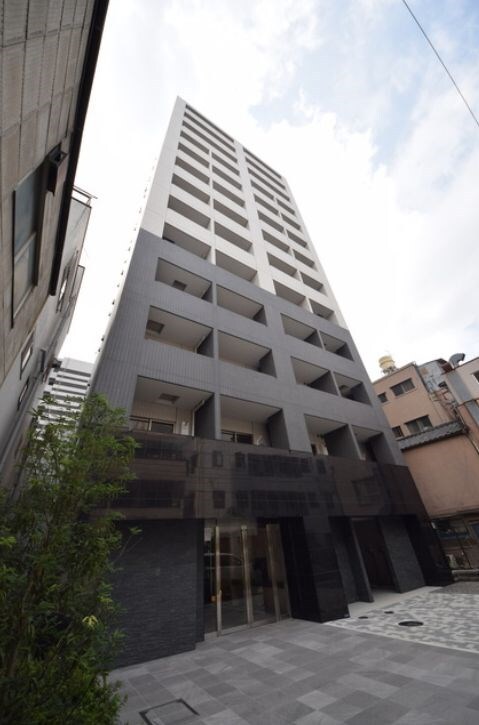 レオーネ南千住の物件外観写真