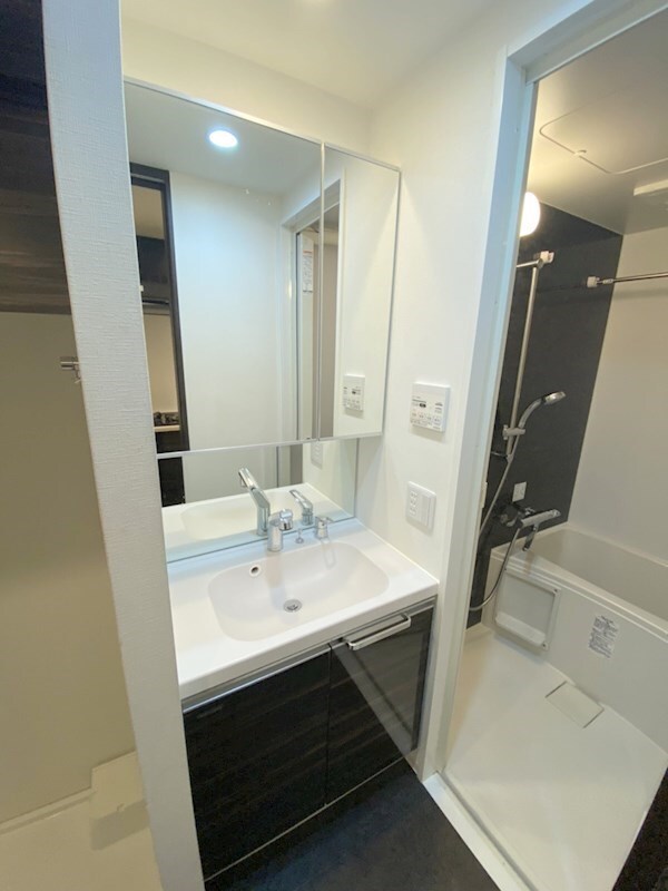 信濃町駅 徒歩6分 4階の物件内観写真