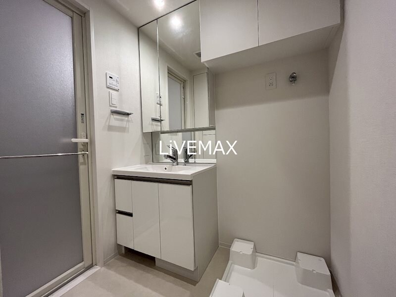 シーズンフラッツ高田馬場リバーサイドサウスの物件内観写真