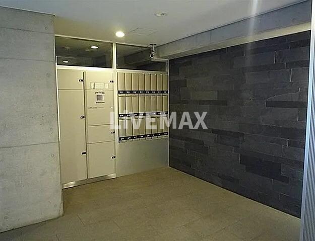 アクサス大手町ラクシーズの物件外観写真