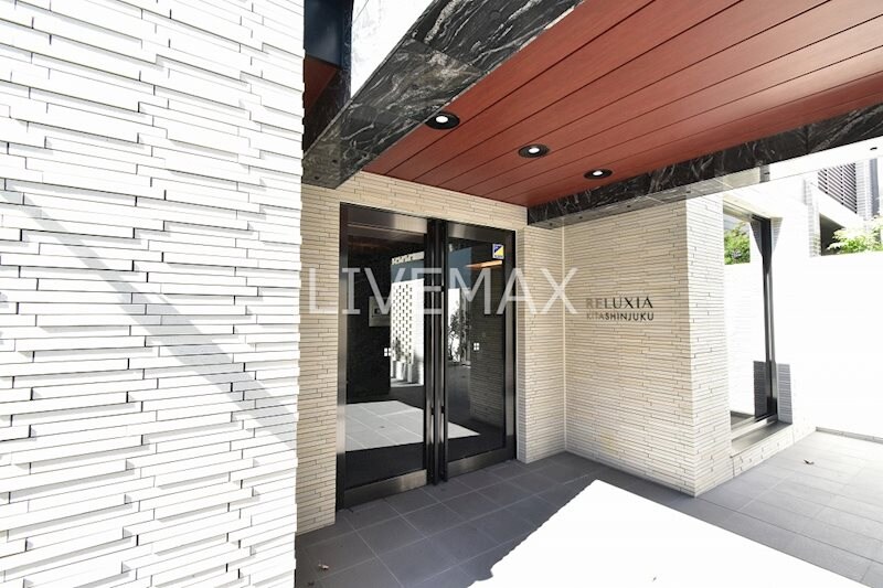 RELUXIA北新宿の物件外観写真