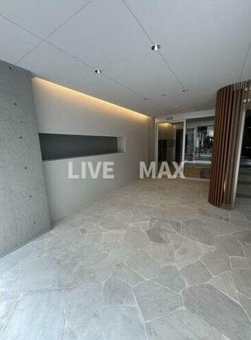 TAZ　Buildingの物件外観写真