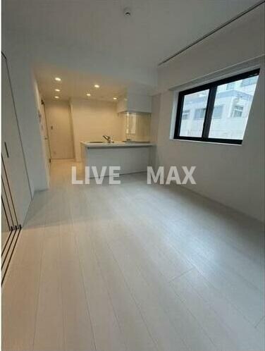 TAZ　Buildingの物件内観写真