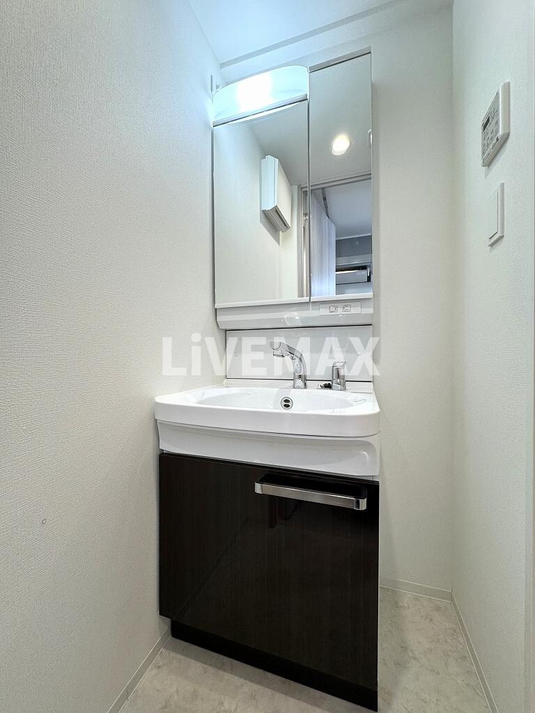 ディアレイシャス名古屋太閤通Ⅲの物件内観写真