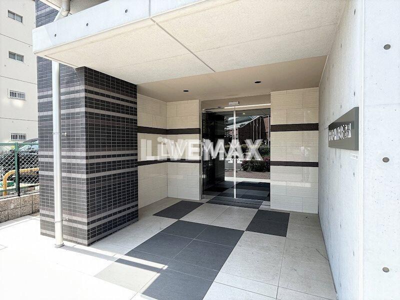 FRENCIA NOIE名駅の物件外観写真