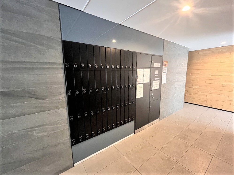 コンフォート新栄の物件外観写真