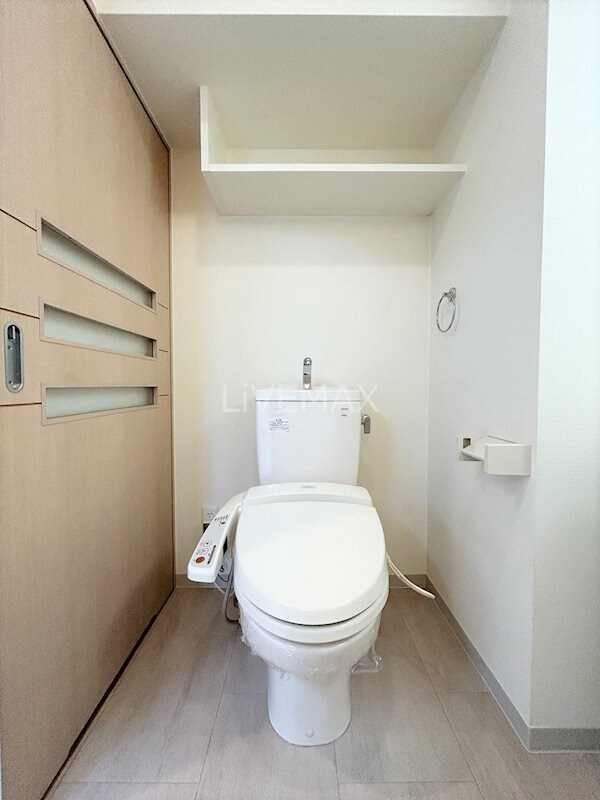 プロビデンス栄南の物件内観写真