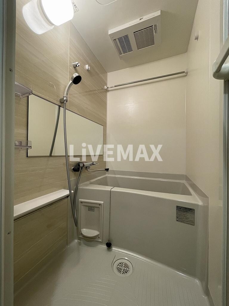 プレサンス名古屋ルーカスの物件内観写真