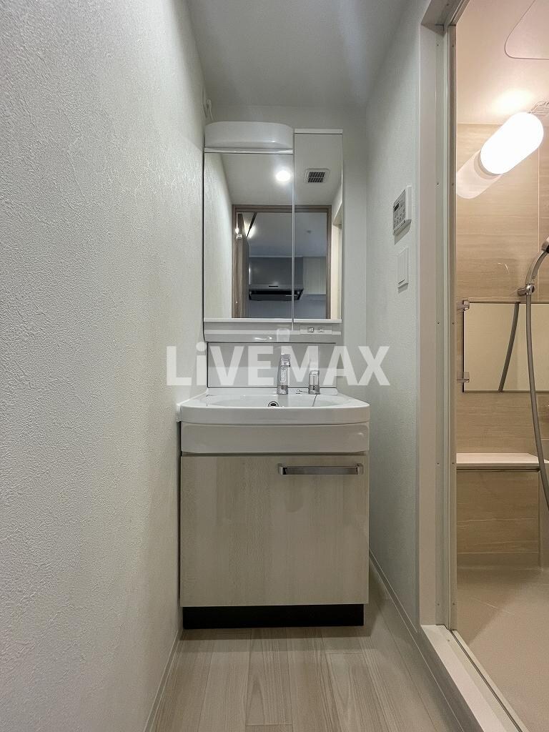 プレサンス名古屋ルーカスの物件内観写真