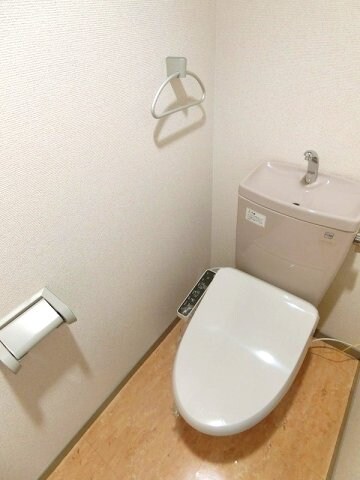 Add　Wistaria　1の物件内観写真