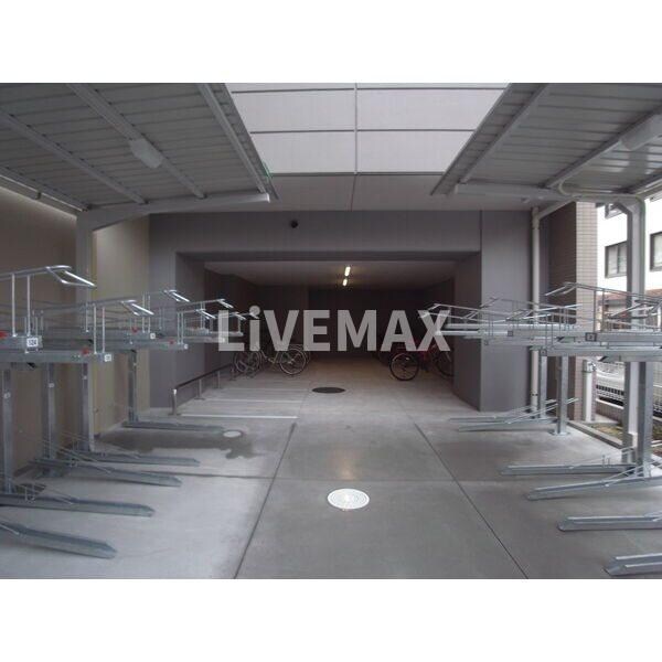 リシュドール名駅南の物件内観写真