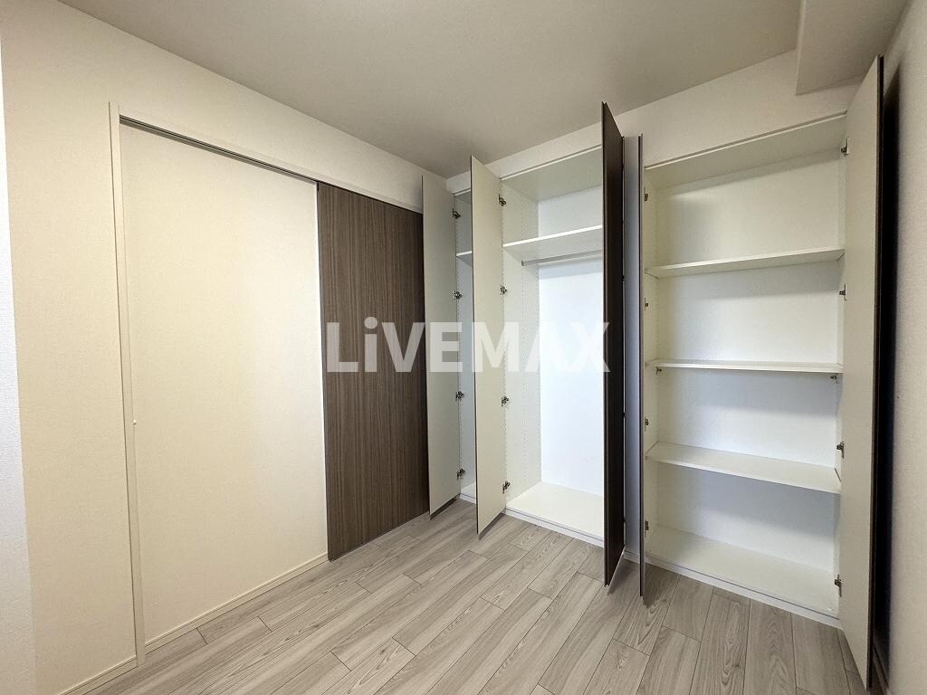 Alivis金山Eastの物件内観写真