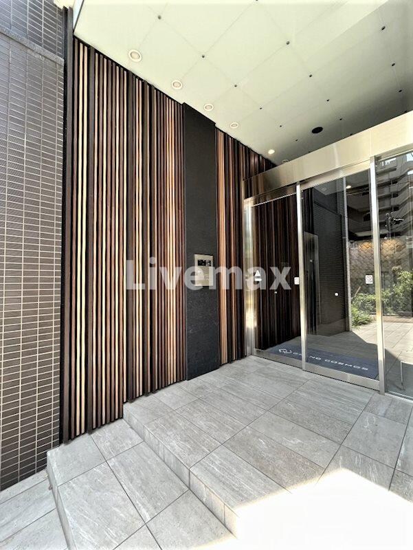 グランドコスモスの物件外観写真