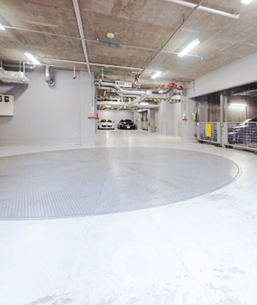 プレサンス泉セントマークの物件外観写真