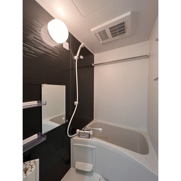 Patina岩塚の物件内観写真